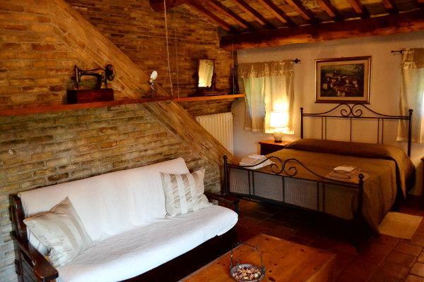 Agriturismo La Sorgente Di Nepi Hotel Zewnętrze zdjęcie